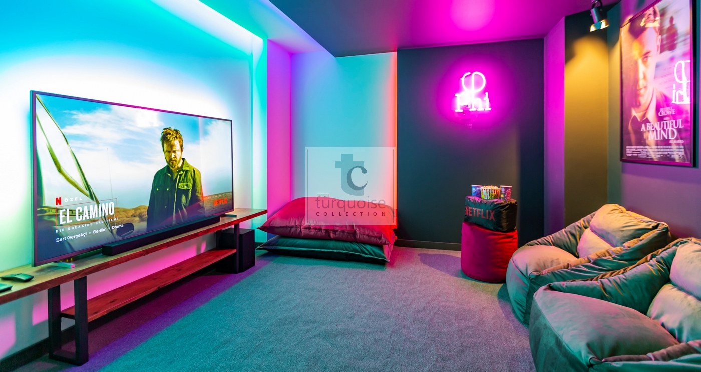 Villa Phi The Turquoise Collection 51