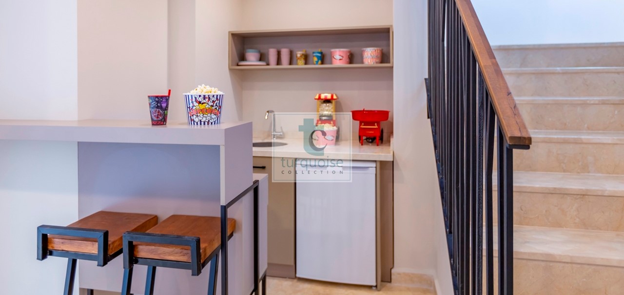 Villa Phi The Turquoise Collection 52