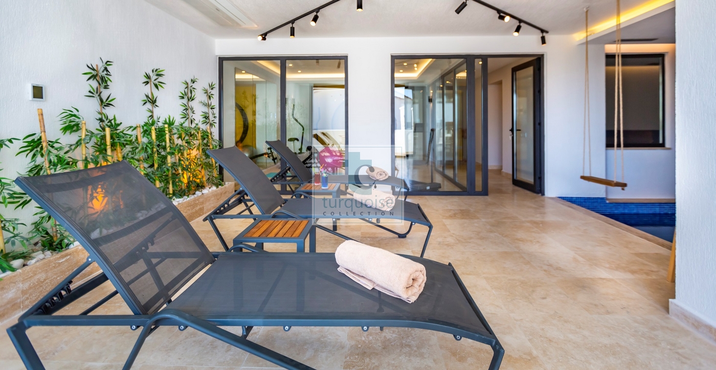 Villa Phi The Turquoise Collection 59