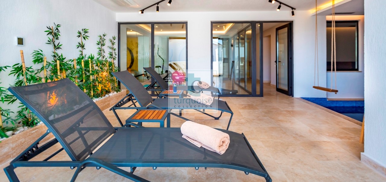 Villa Phi The Turquoise Collection 59