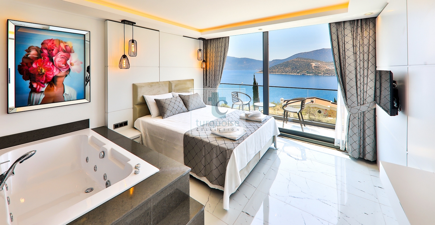 Villa Murphy The Turquoise Collection 1