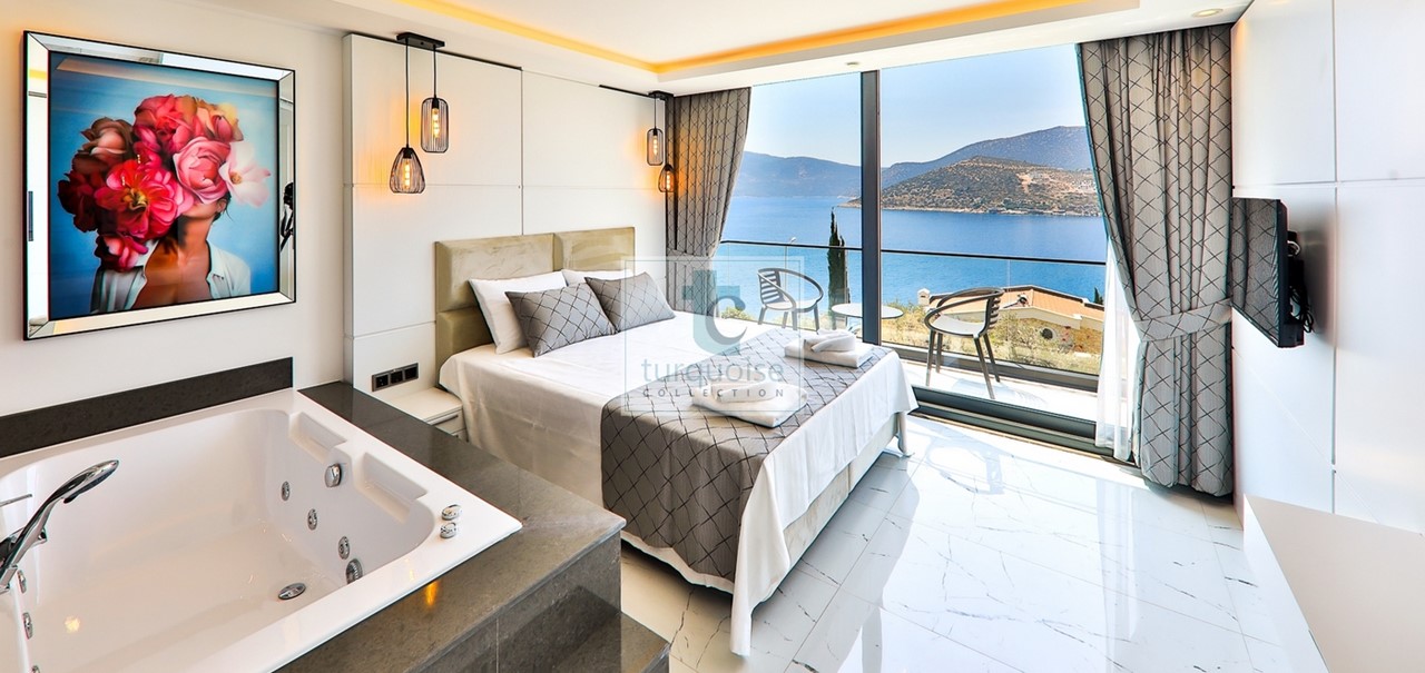 Villa Murphy The Turquoise Collection 1