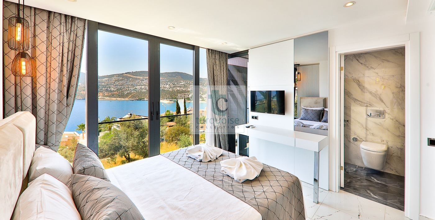 Villa Murphy The Turquoise Collection 7