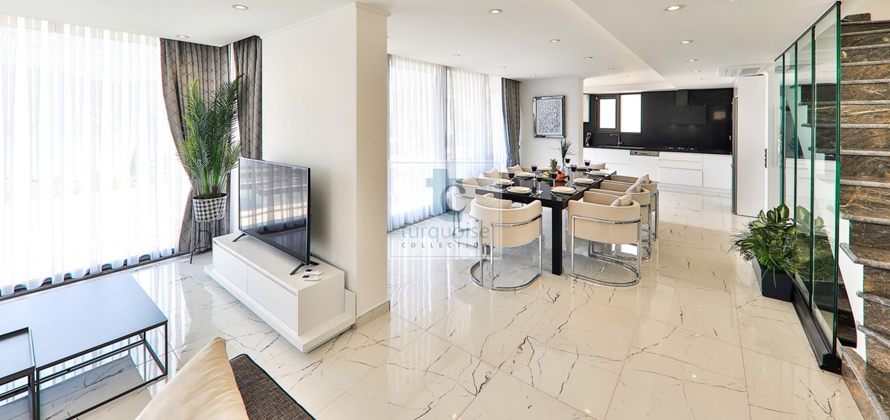 Villa Murphy The Turquoise Collection 9