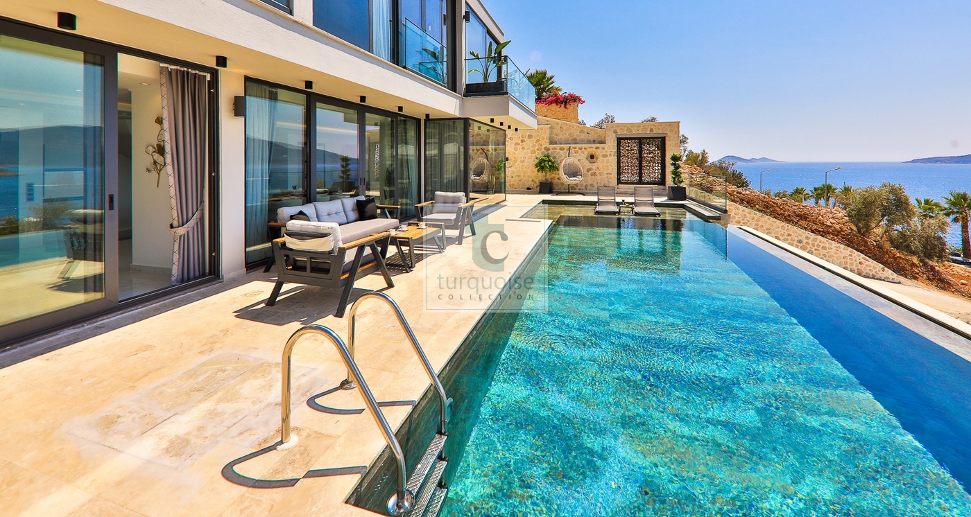 Villa Murphy The Turquoise Collection 17