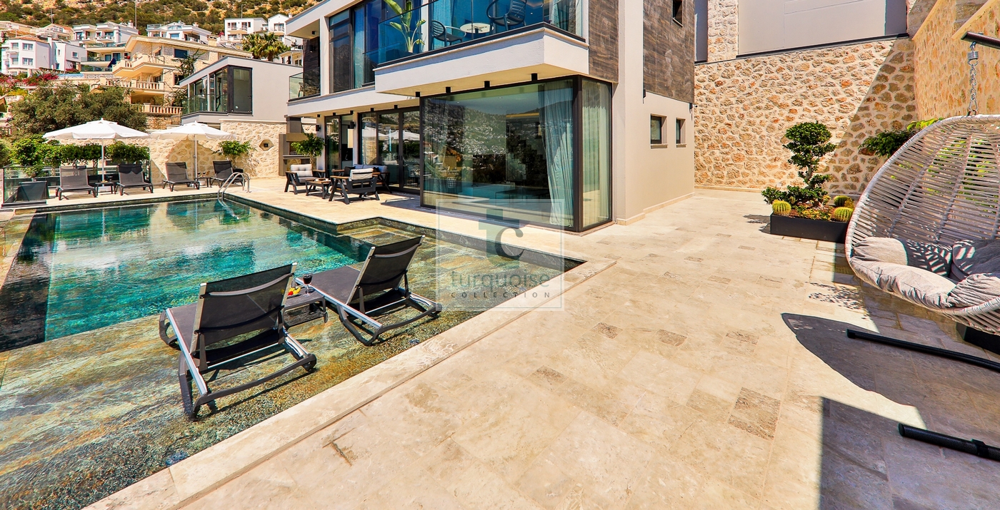 Villa Murphy The Turquoise Collection 21