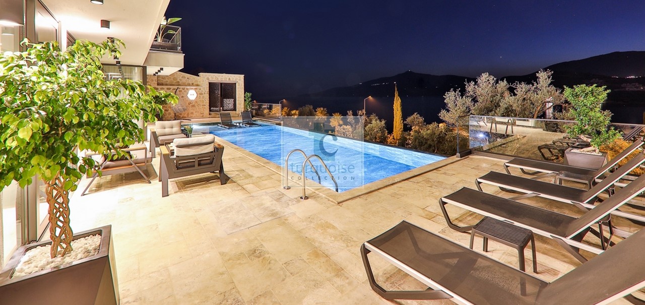 Villa Murphy The Turquoise Collection 42