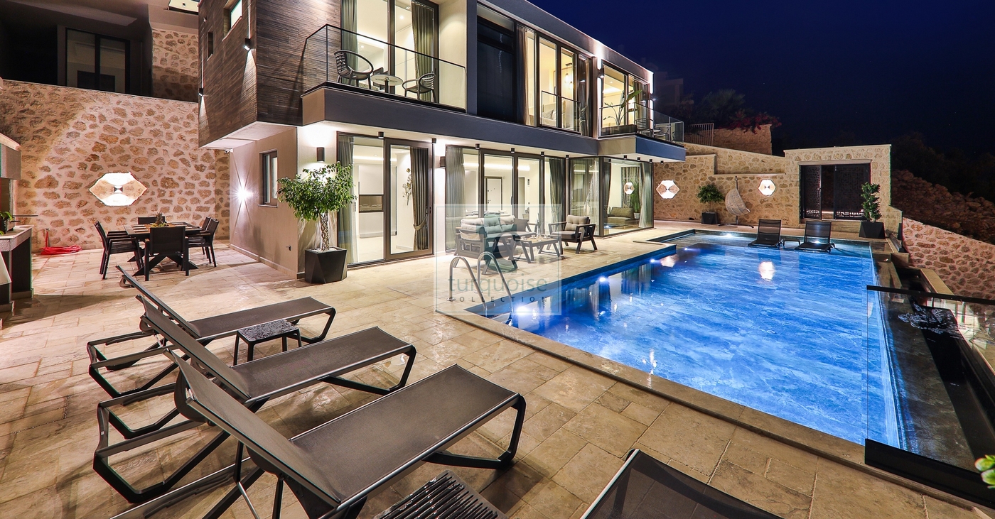 Villa Murphy The Turquoise Collection 43