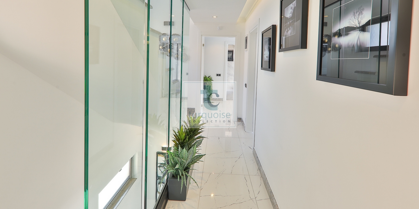 Villa Enhave The Turquoise Collection 13