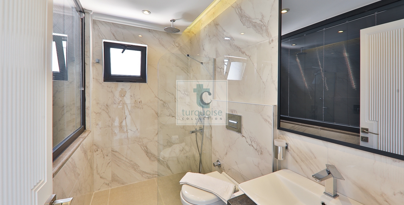 Villa Enhave The Turquoise Collection 17