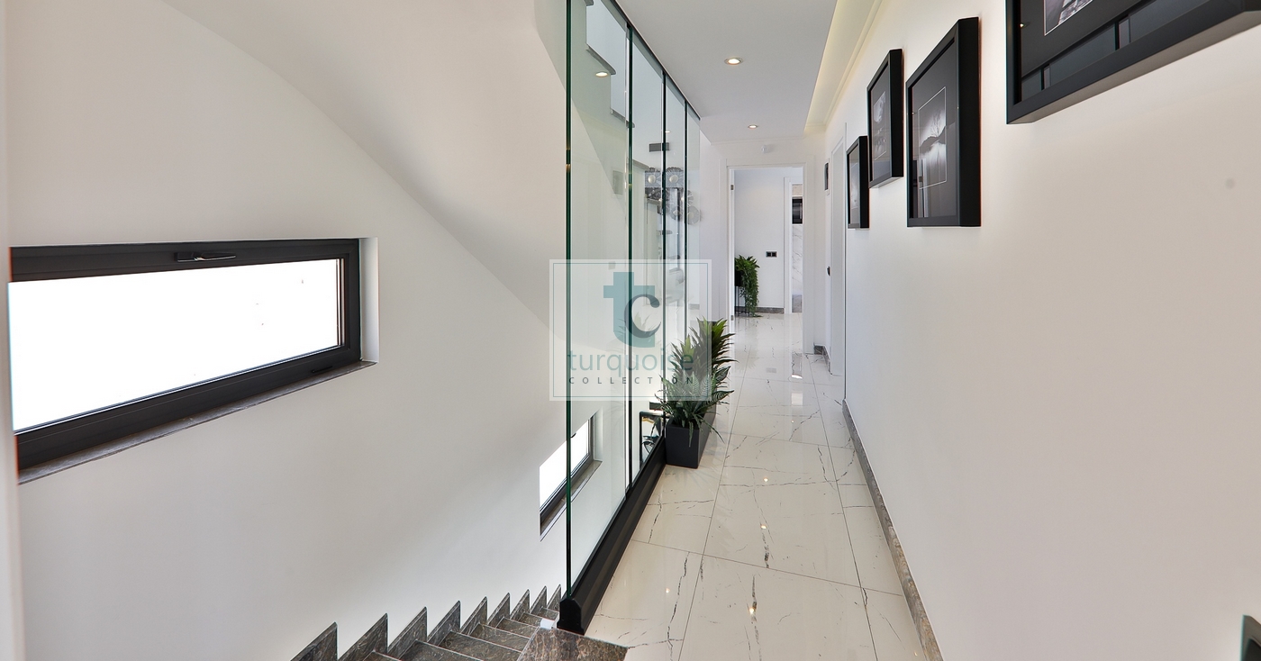 Villa Enhave The Turquoise Collection 19