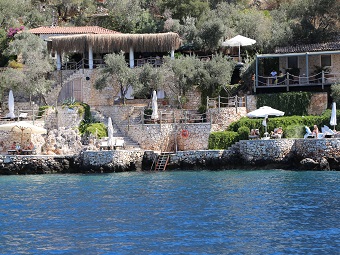 Villa Mahal Beach Club