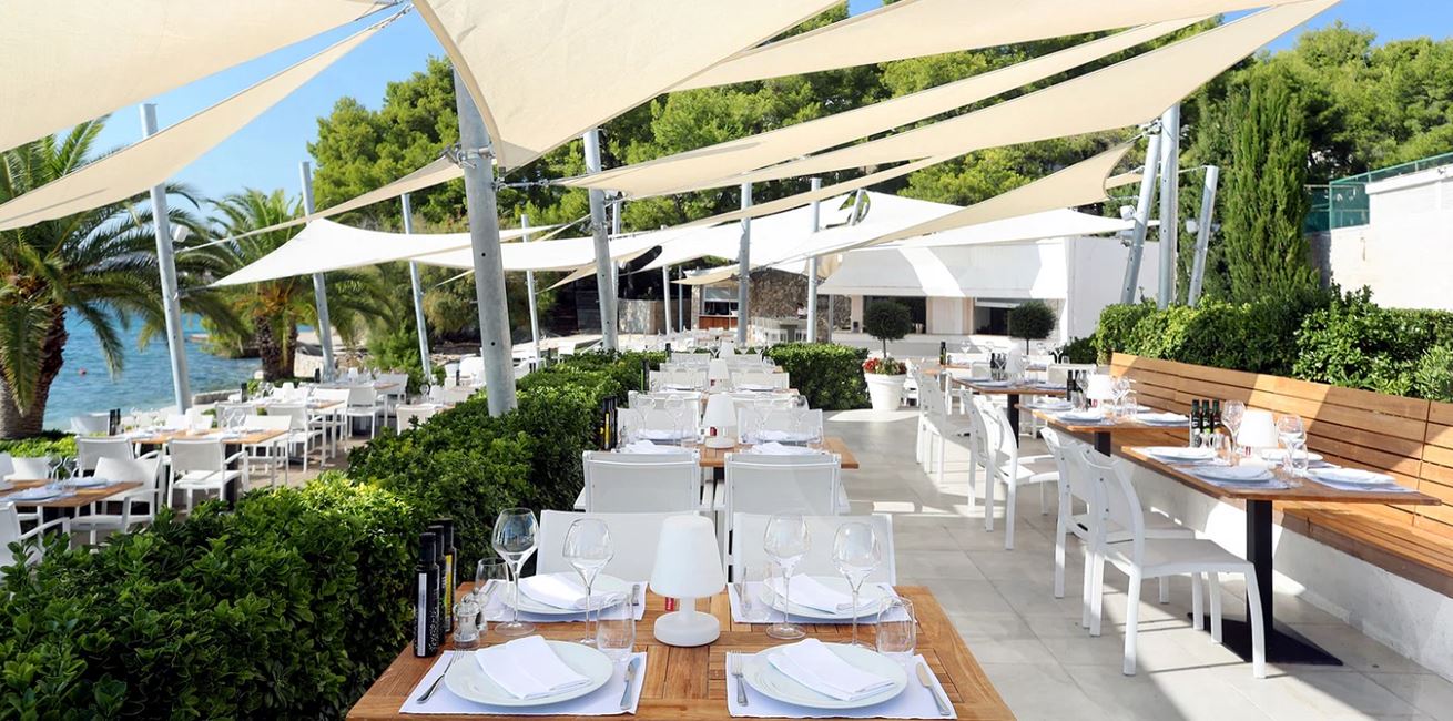 Spumd Palms Restaurant 9325 Hor Clsc