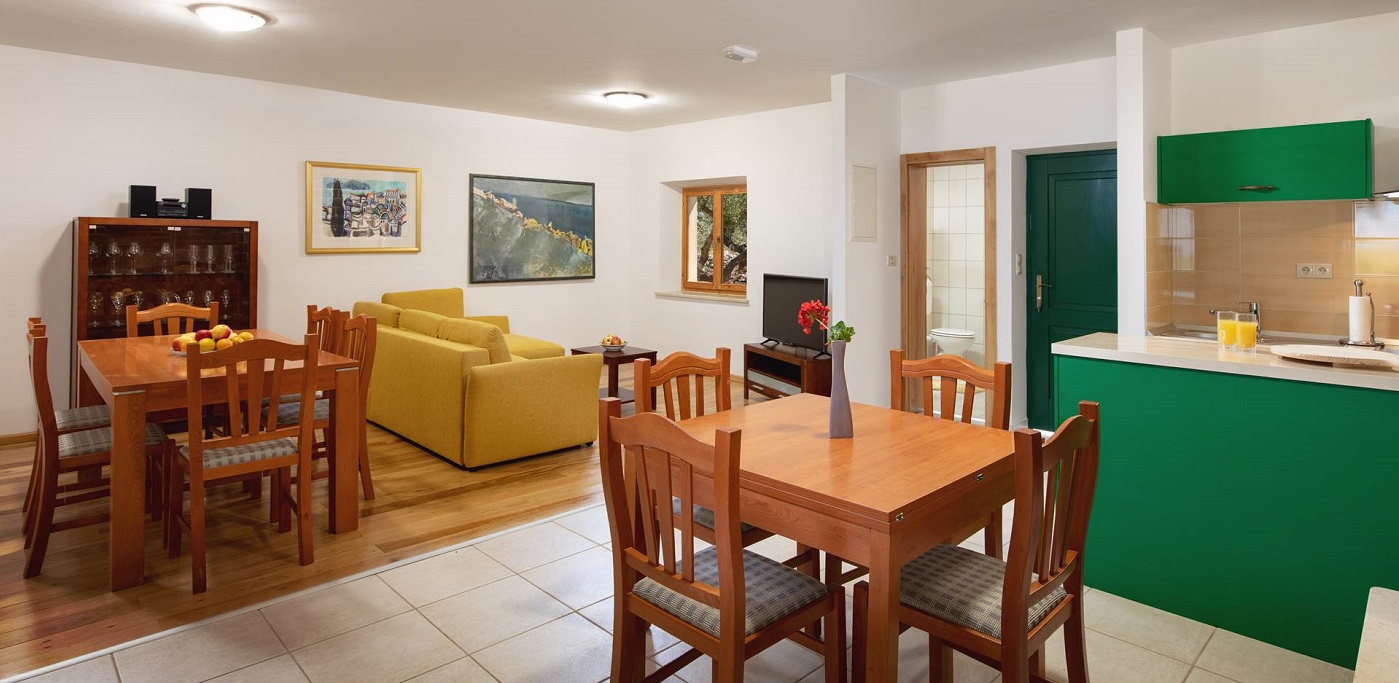 Orvas Villas Villa Dubrava Pucisca 9 1137