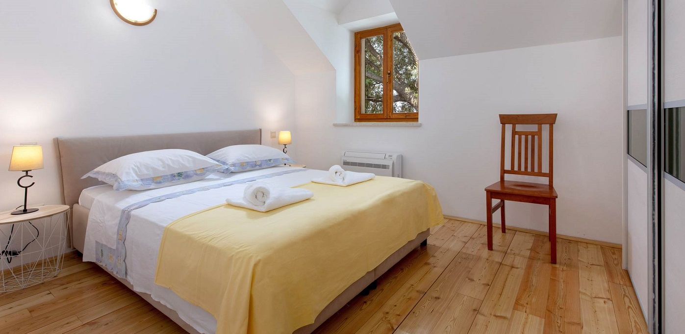 Orvas Villas Villa Dubrava Pucisca 12 8220