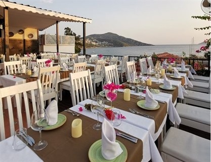 The Leaves Terrace Restaurant