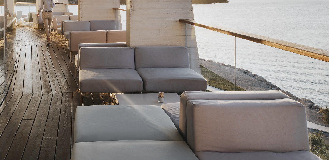 Dresortsibenik Artbarterrace