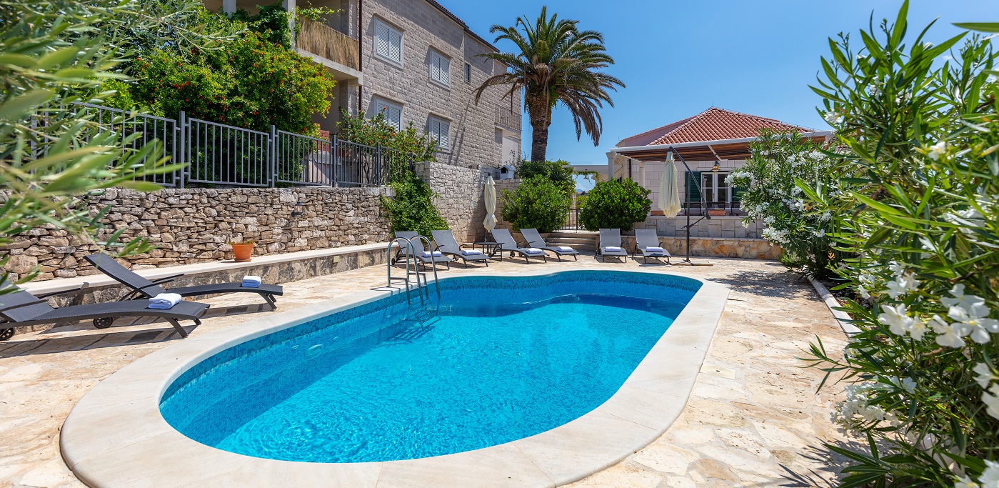 Villa Turquoise Mir Vami