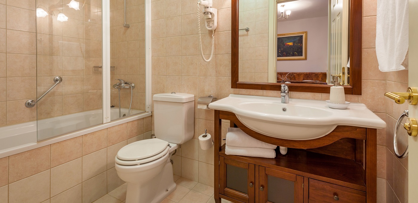 Villa In Sumartin 18