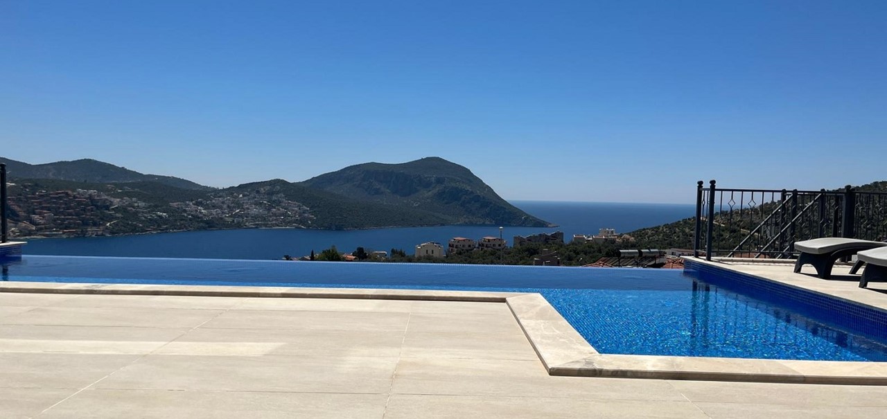 TOSCA CROPPED POOL FOR WEBSITE 1