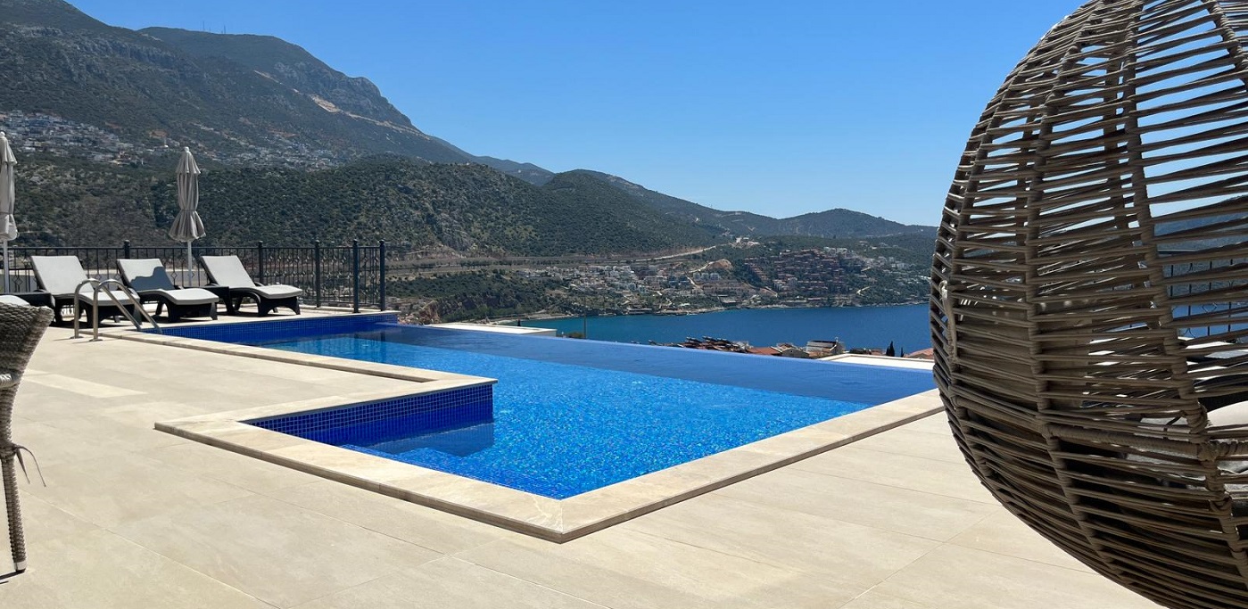 TOSCA CROPPED POOL FOR WEBSITE