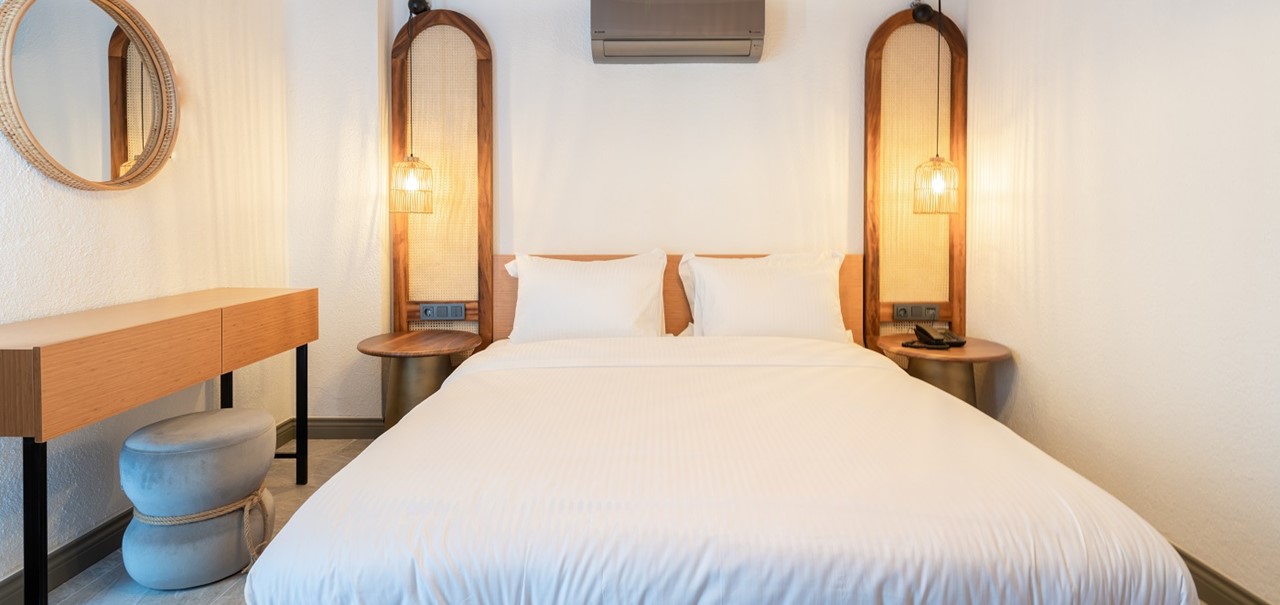 LUPIA SUITES ROOM 201 4