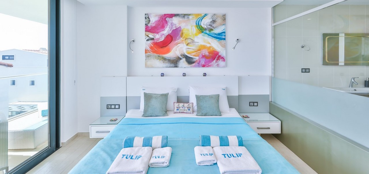 Bed 1 From Foot Of The Bed