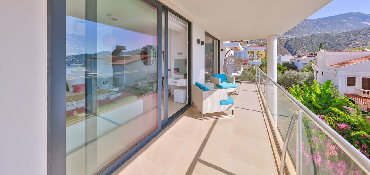 Downstairs Terrace From Bed 2 End