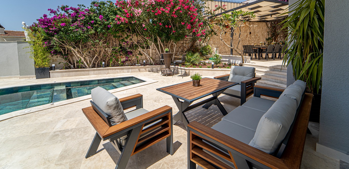 Villa Safran County 86