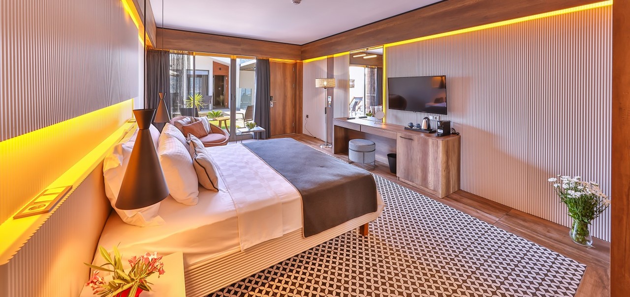 Executive Room With Shared Pool And Partial Sea View Casa Bi Kas 6