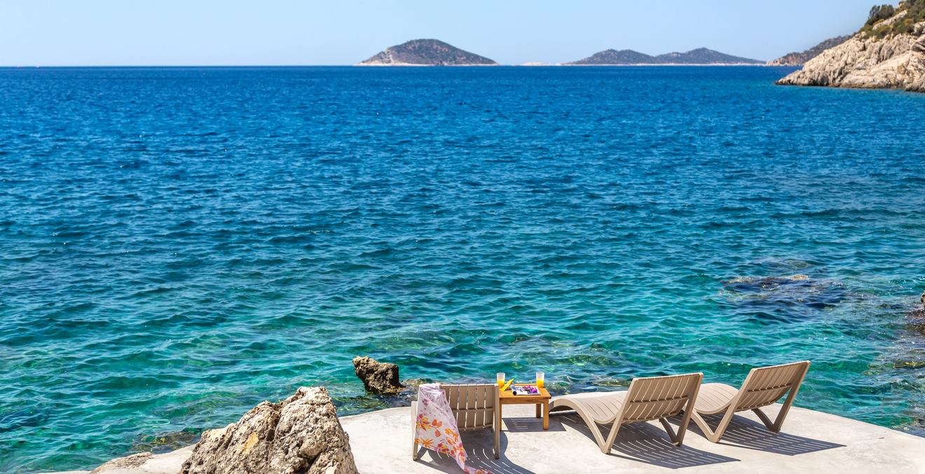 Waters Edge Villas Bathing Platforms 5