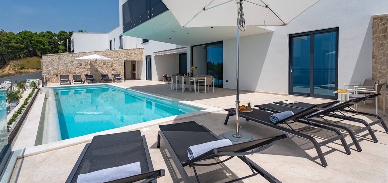 Villa Loma In Omis 1