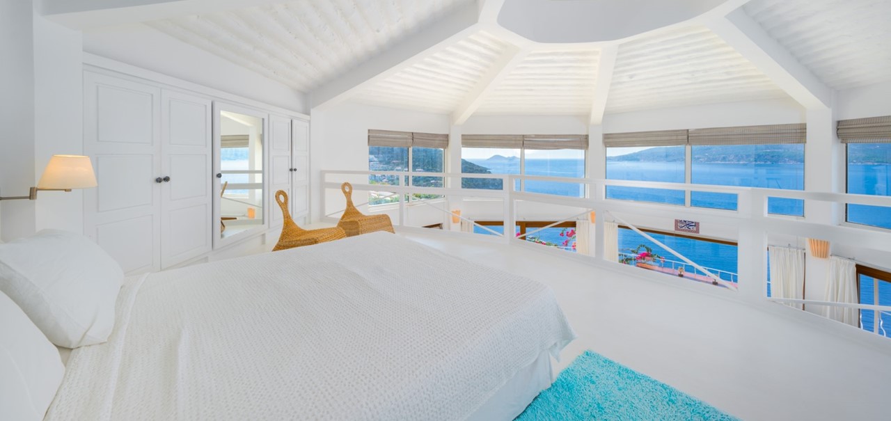 Villa Ruya The Turquoise Collection 5