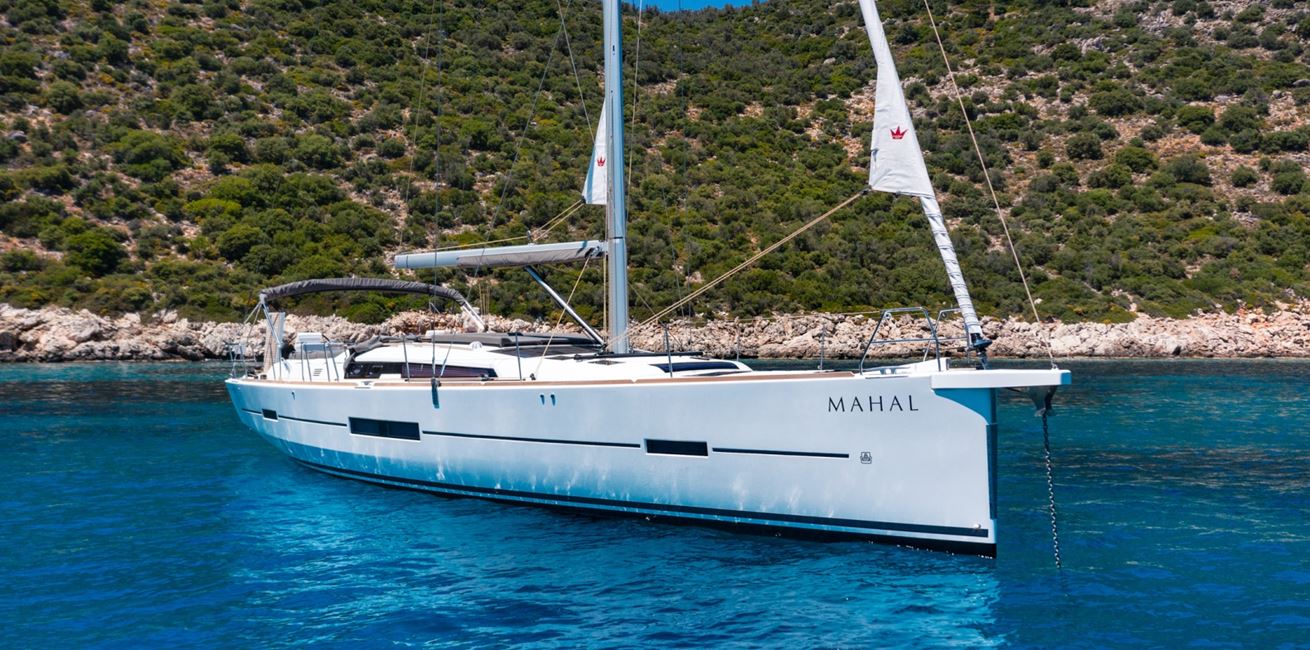 Mahal Yacht 6