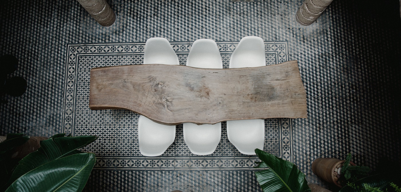 DINING TABLE Credit Britney Gill