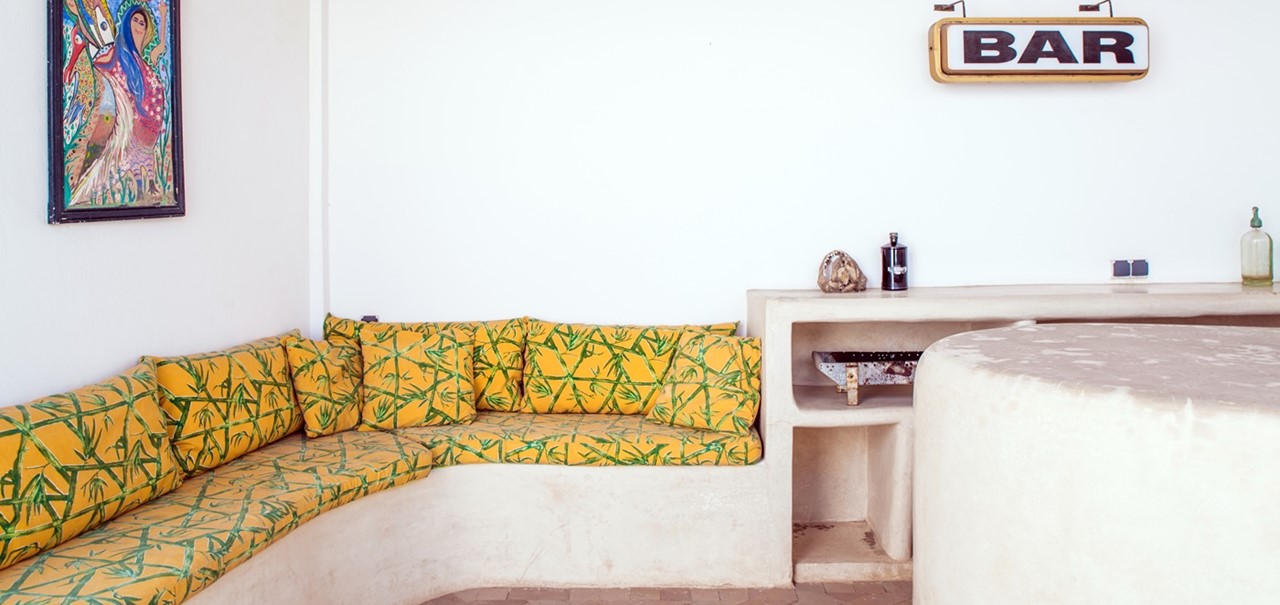 OUTDOOR BAR SECOND FLOOR Credit Paulinaarcklin 5COLUMNS 0690