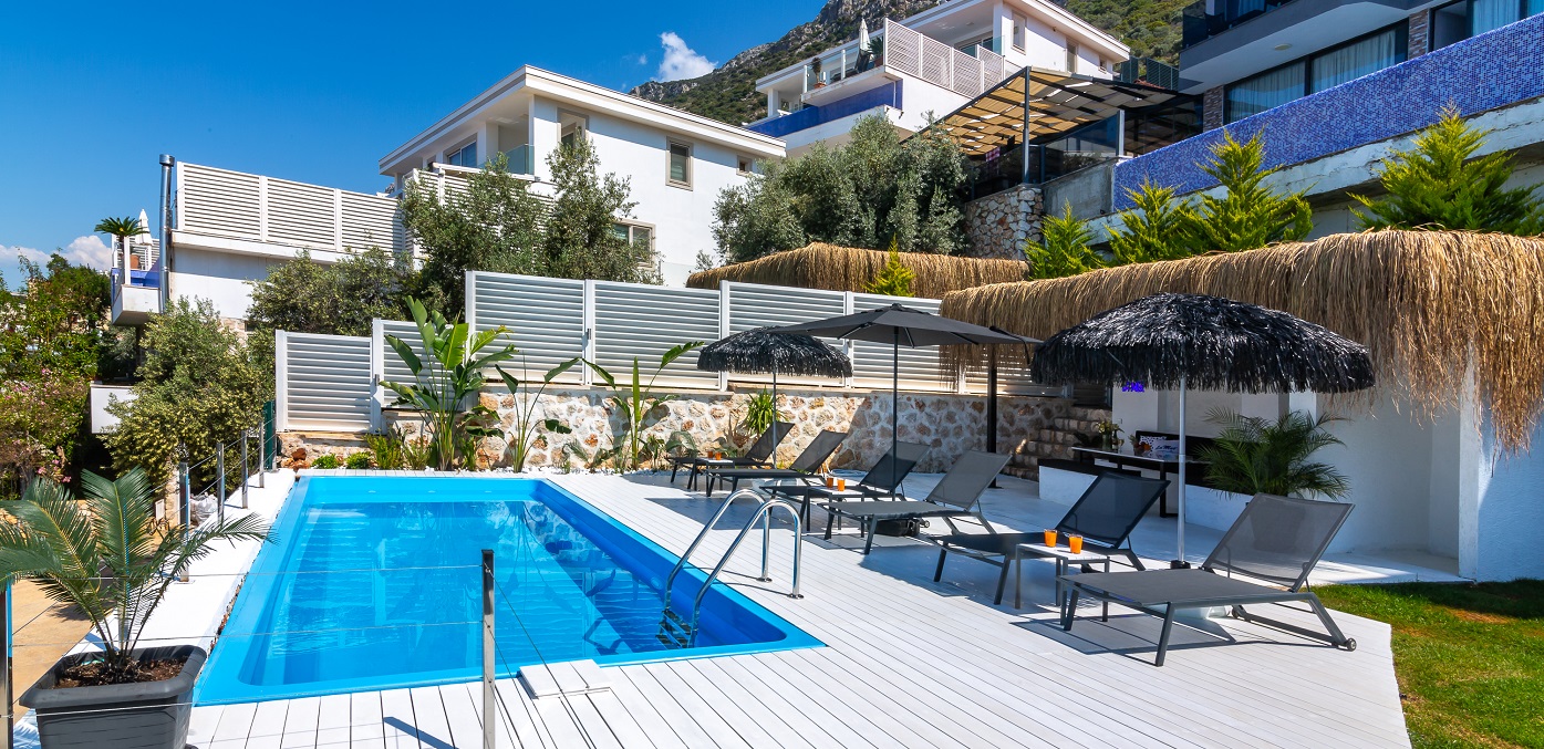 La Mer Comfort Suite Havuz 1