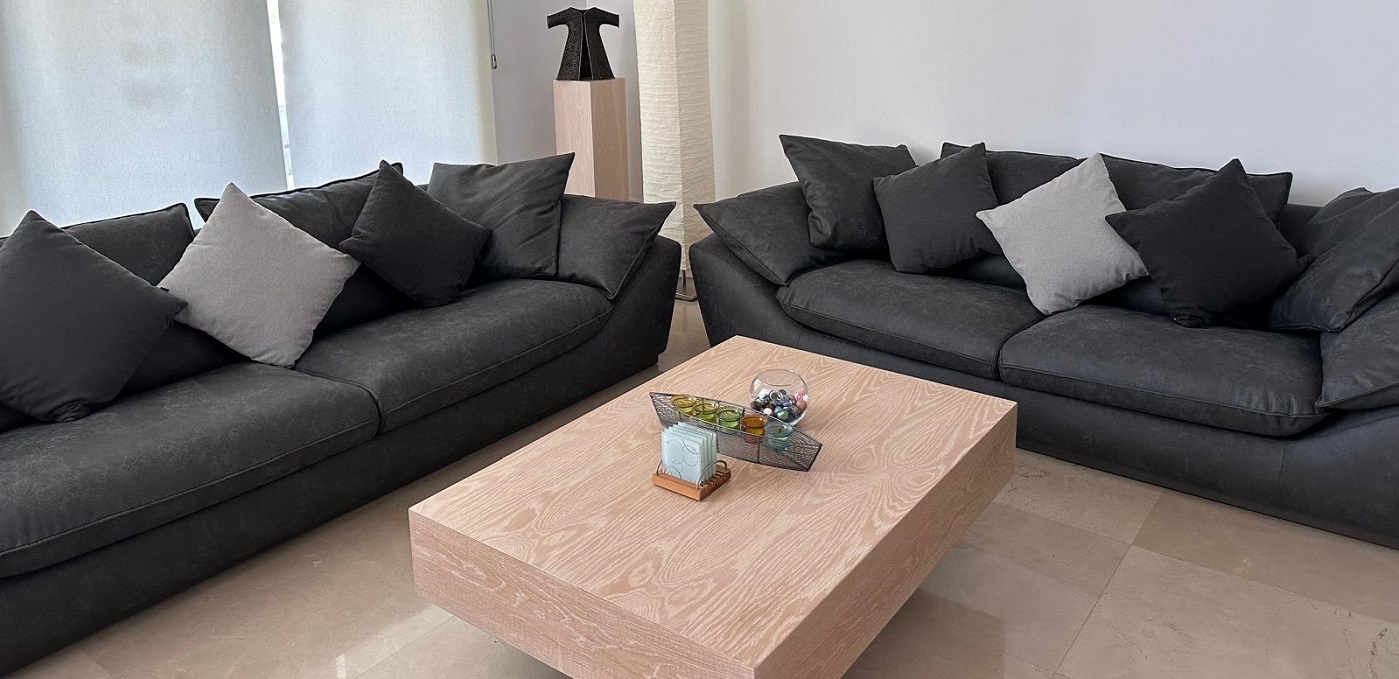 Villa Jasmine Sofa 2