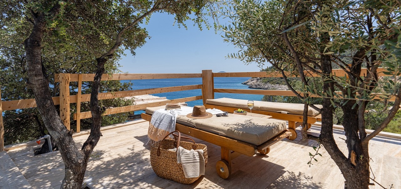 Waters Edge 7 Kalkan 1