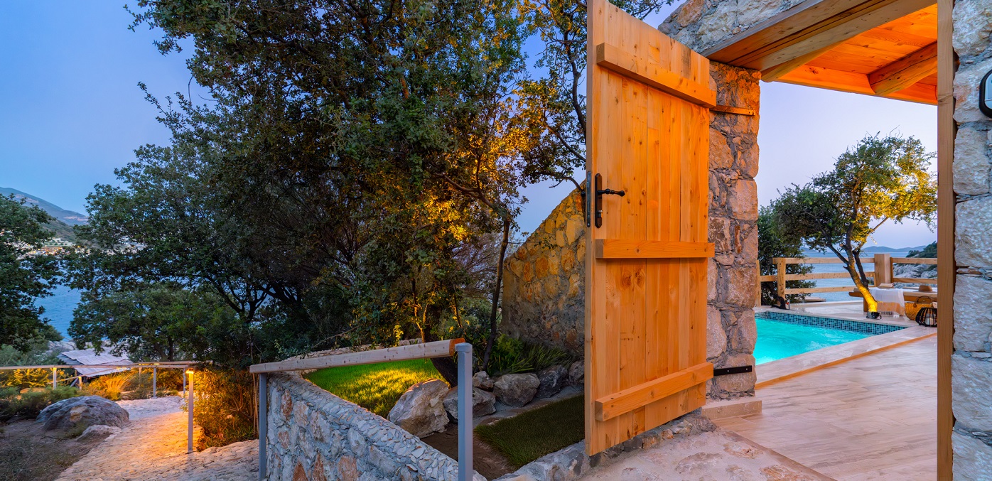 Waters Edge 7 Kalkan 17