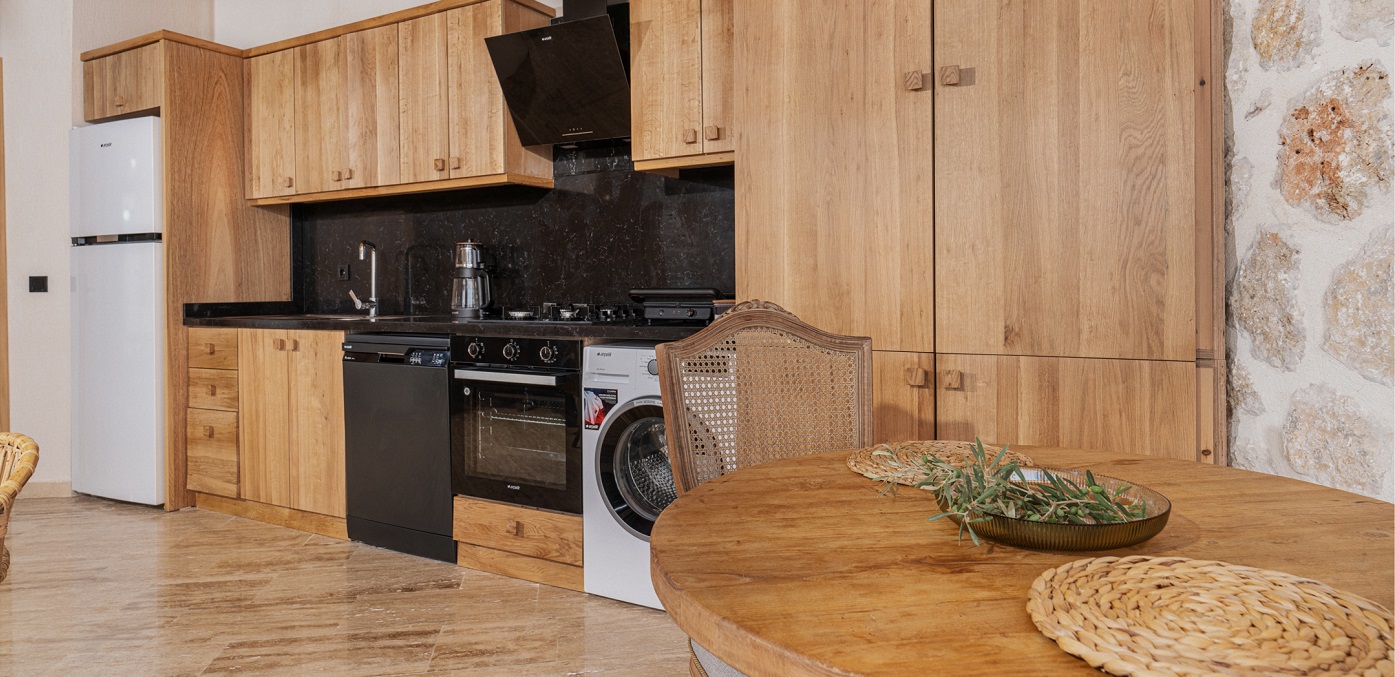 Waters Edge 7 Kalkan 27