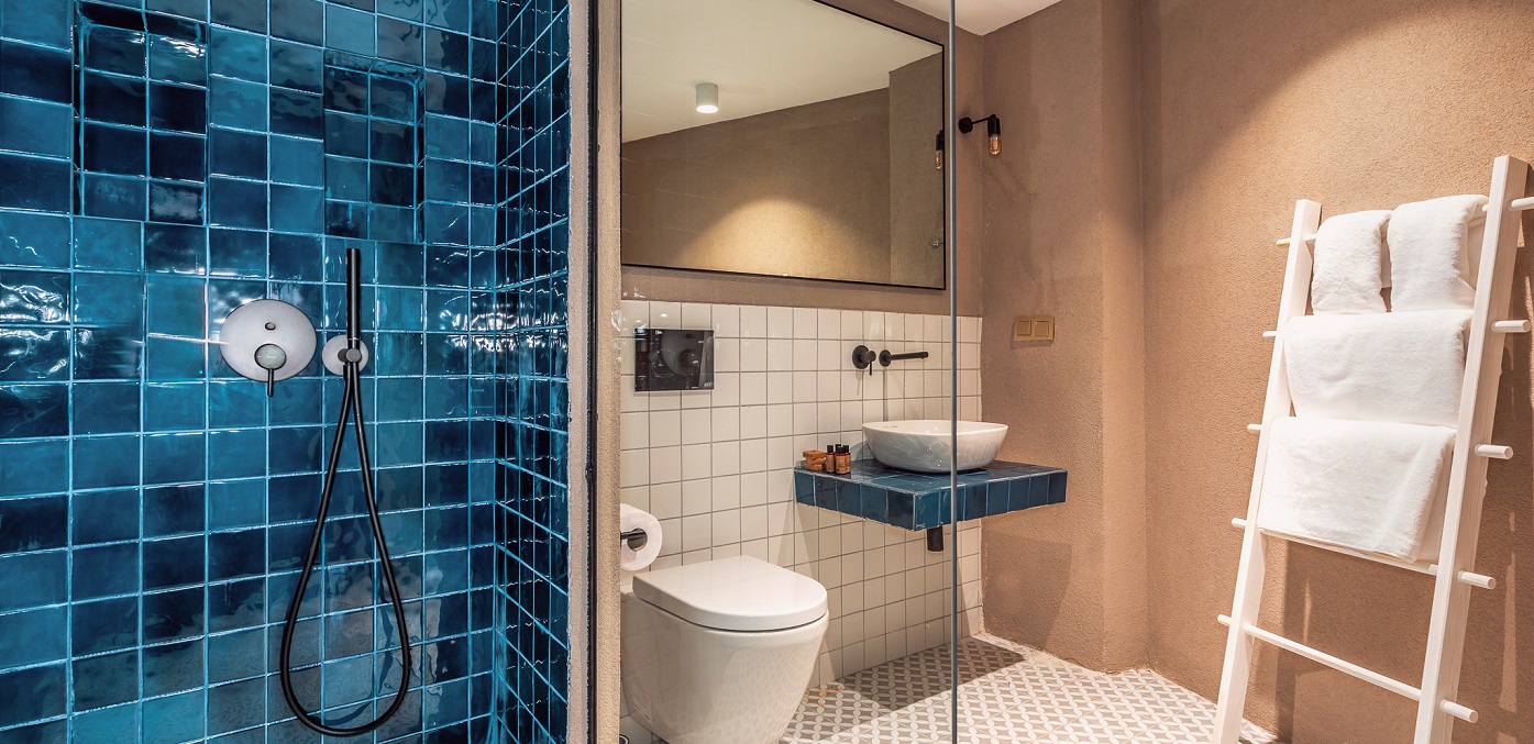 Loft Jacuzzi Room Boho Garden Hotel 3