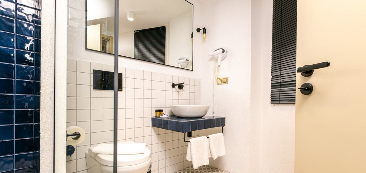 Patio Room Boho Garden Hotel 4