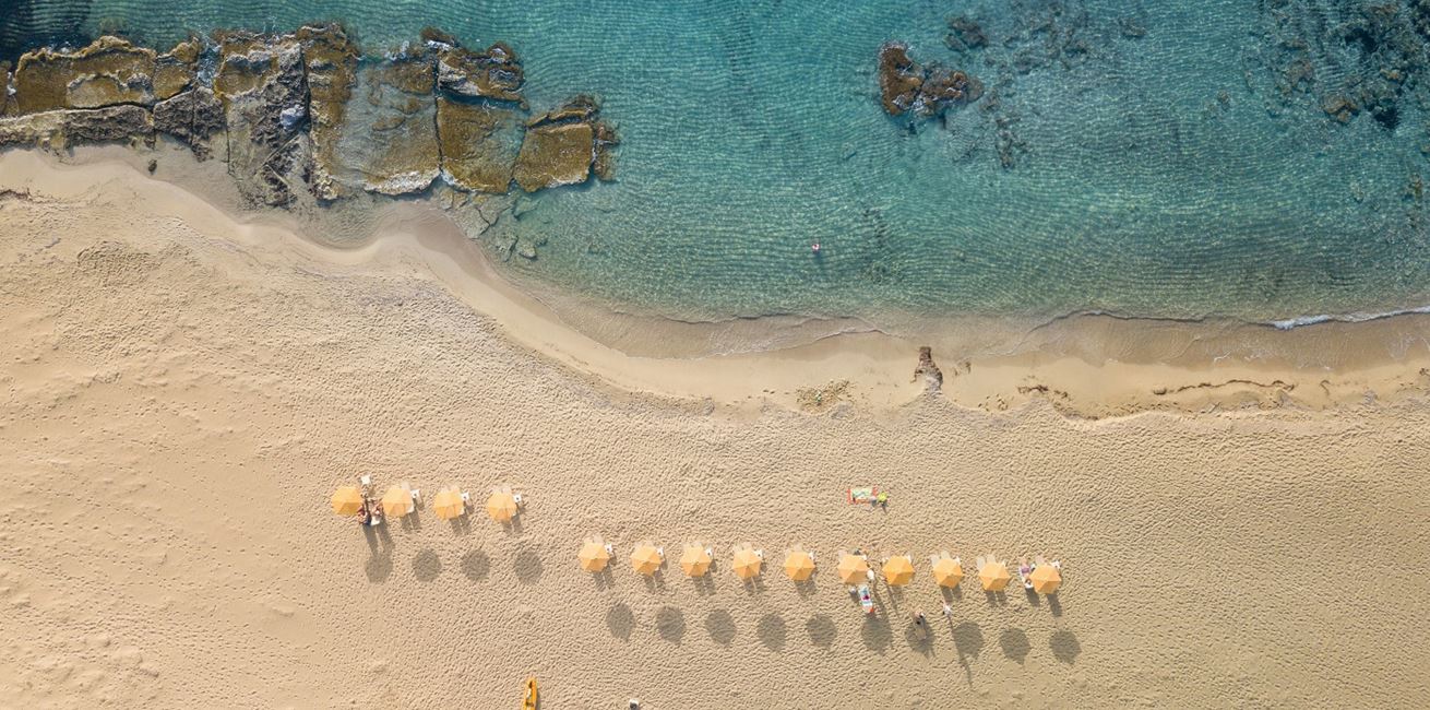 Alexander Slash Qgo Elawkje Unsplash