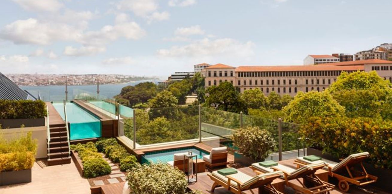 Roof Top Pool Rz Istrz The Roof 14362 Wide Hor