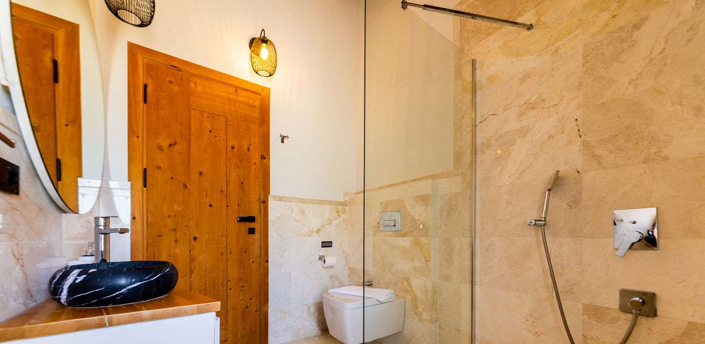 The Waters Edge Kalamar Kalkan 11