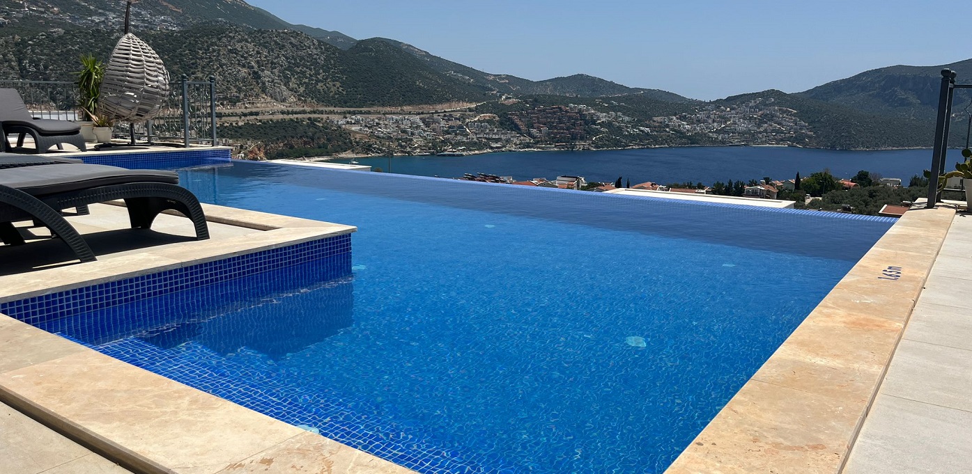 Villa Tosca Pool View