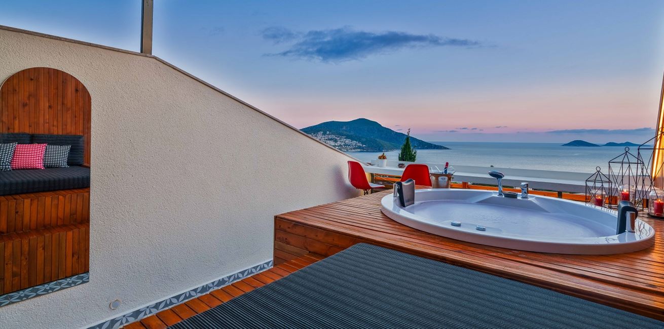 Penthouse With Jacuzzi Lupia Suites Kalkan 10