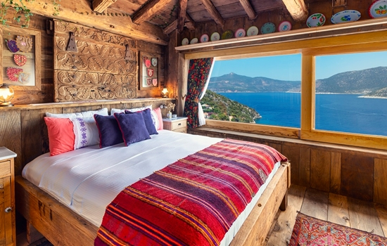 Premium Suite With Jacuzzi Fidanka 1