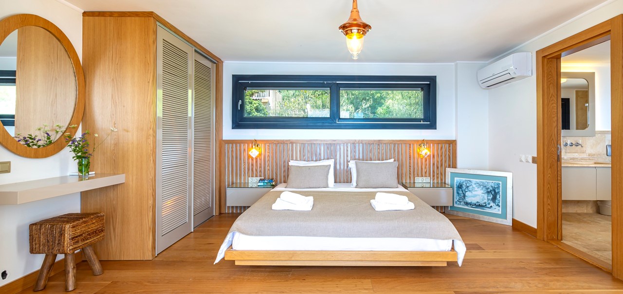 Villa Guney Exclusive Kalkan Double Bredroom 1